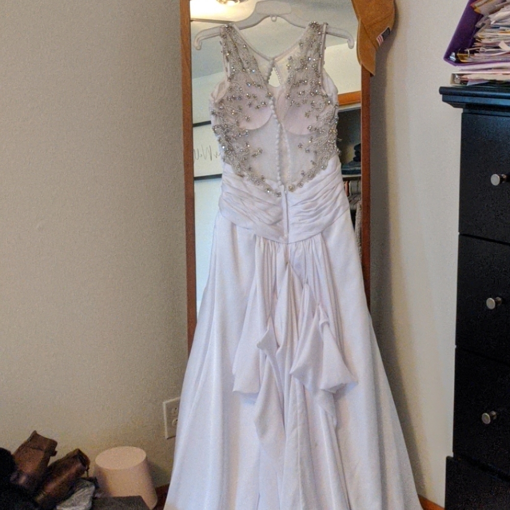 Wedding dress